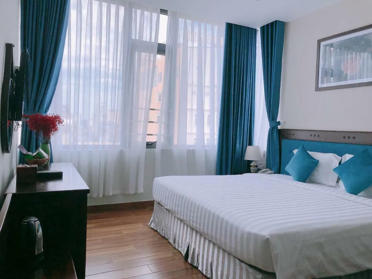 Celina Hotel & Apartment Da Nang