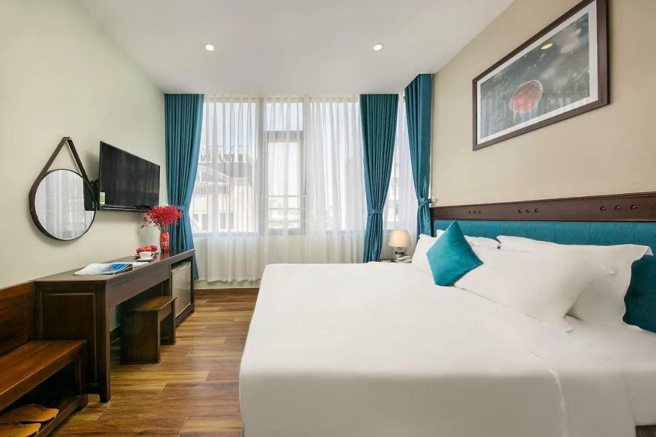 Celina Hotel & Apartment Da Nang