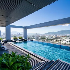 Hotel Luxtery &